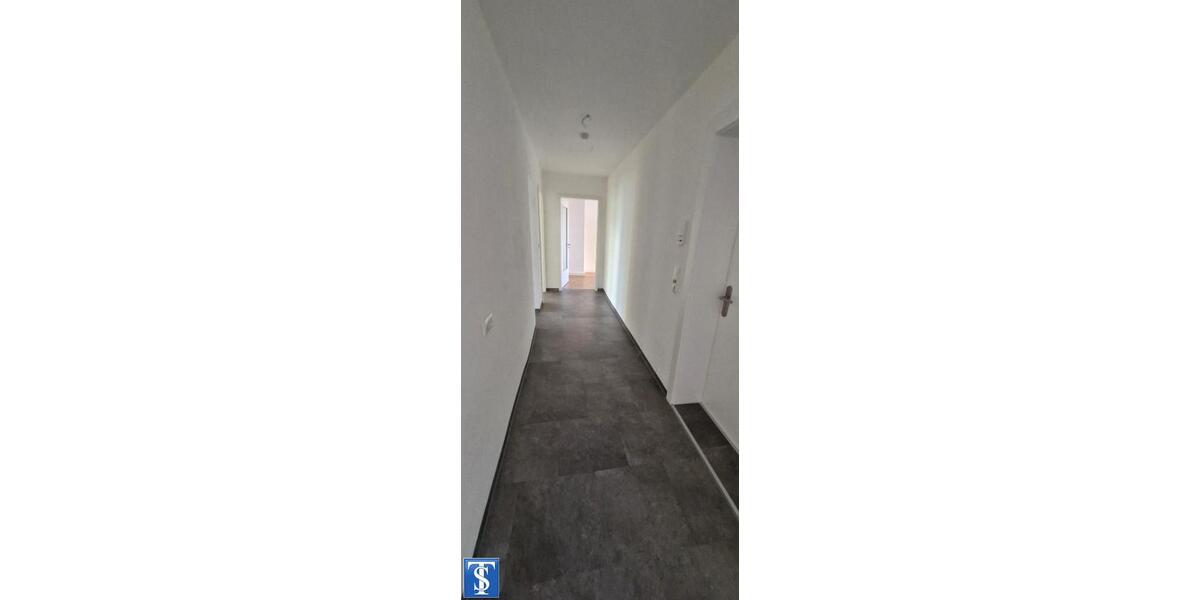 Etagenwohnung Plauen Alt Chrieschwitz - 4 Zimmer, 100 m&sup2;, 580&euro; | Angebot:25569428