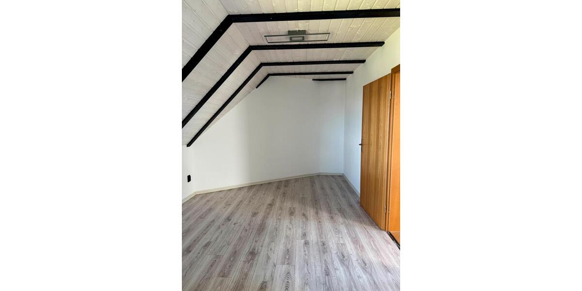 Maisonettenwohnung Schwarzenbach am Wald - 2 Zimmer, 70 m&sup2;, 119.000&euro; | Angebot:25284890