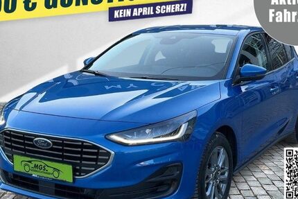 Ford Focus 10.600 km 21.990 &euro; Hof 95032