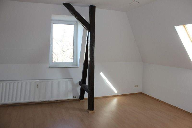 Etagenwohnung Plauen Stadtmitte - 2 Zimmer, 63 m&sup2;, 39.000&euro; | Angebot:25736232