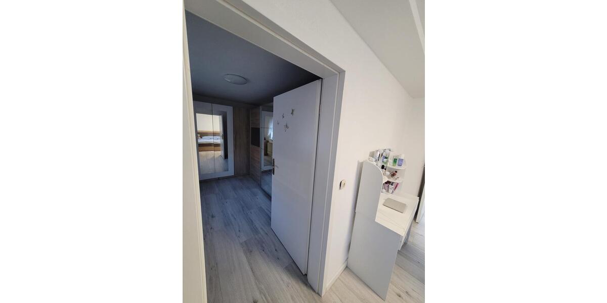 Doppelhaushälfte Selb - 4 Zimmer, 185 m&sup2;, 329.000&euro; | Angebot:26236645