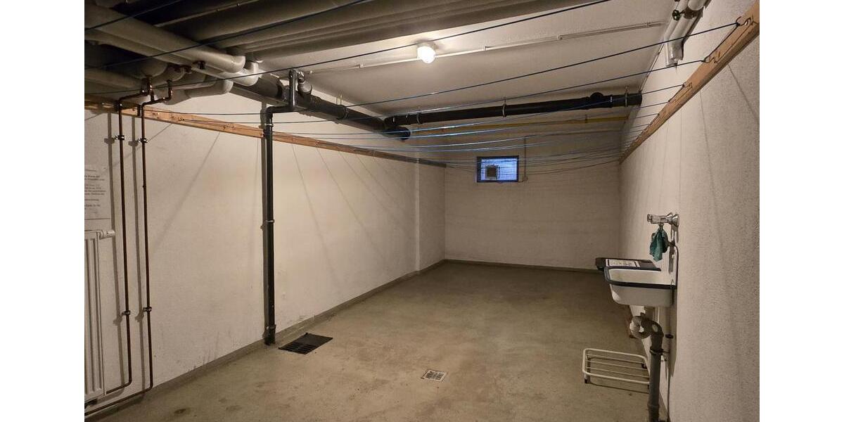 Etagenwohnung Hof Altstadt - 3 Zimmer, 74 m&sup2;, 555&euro; | Angebot:26289176