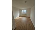 Etagenwohnung Plauen - 3 Zimmer, 64 m&sup2;, 250&euro; | Angebot:25883841