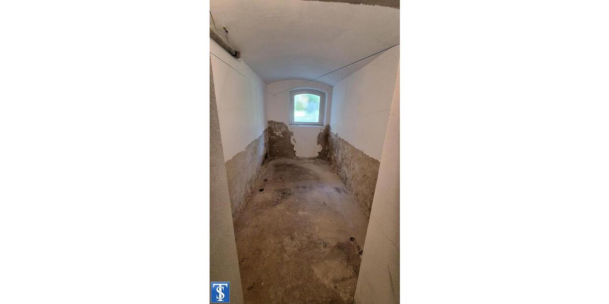 Etagenwohnung Plauen - 2 Zimmer, 58 m&sup2;, 280&euro; | Angebot:24571758