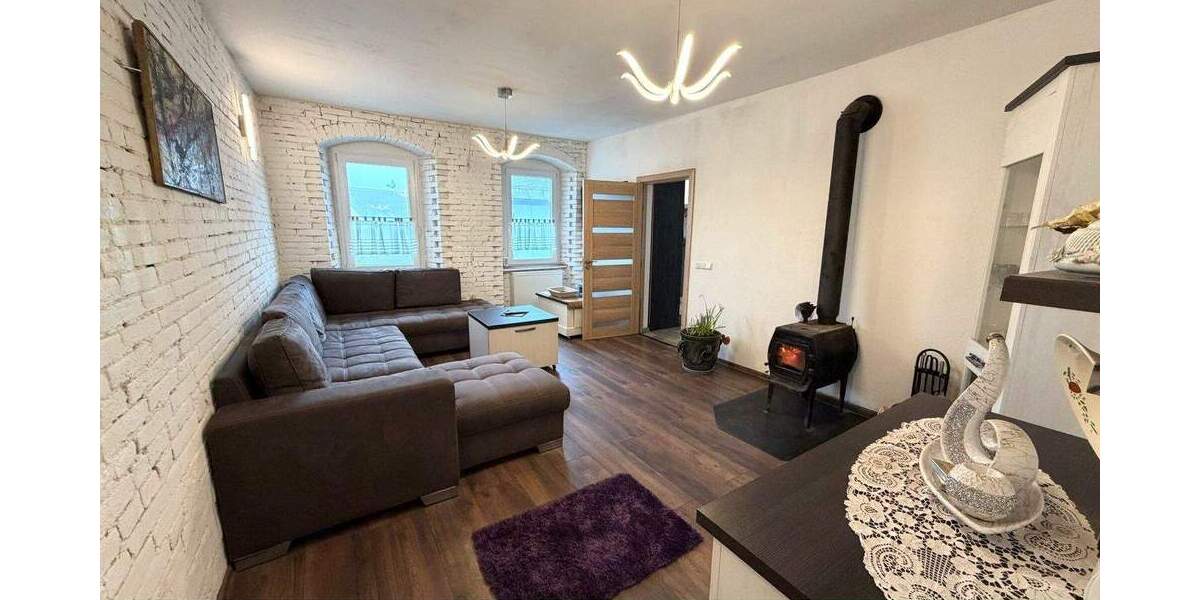 Einfamilienhaus Schwarzenbach am Wald Schwarzenbach a Wald - 7 Zimmer, 238 m&sup2;, 249.000&euro; | Angebot:25662808