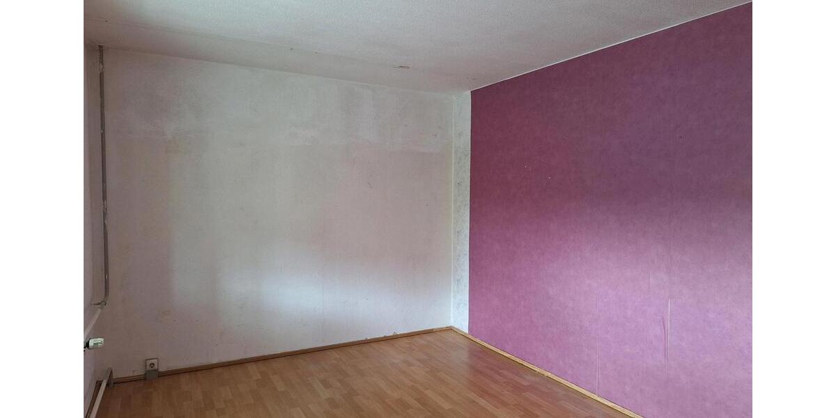 Etagenwohnung Plauen Alt Chrieschwitz - 2 Zimmer, 71 m&sup2;, 69.900&euro; | Angebot:26985659