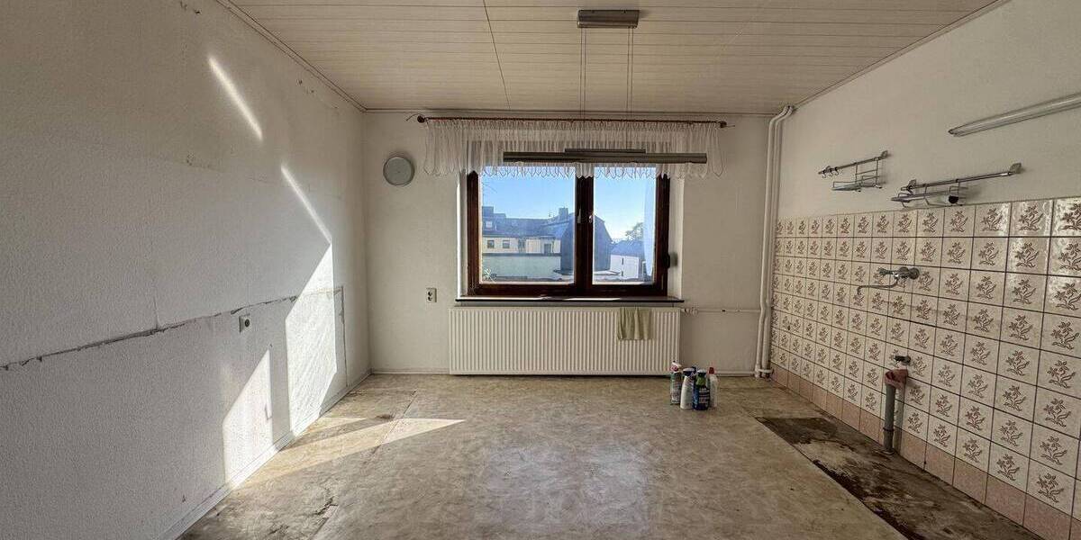 Bauernhaus, Landhaus Langenbach Langenbach - 4 Zimmer, 130 m&sup2;, 95.000&euro; | Angebot:25662116