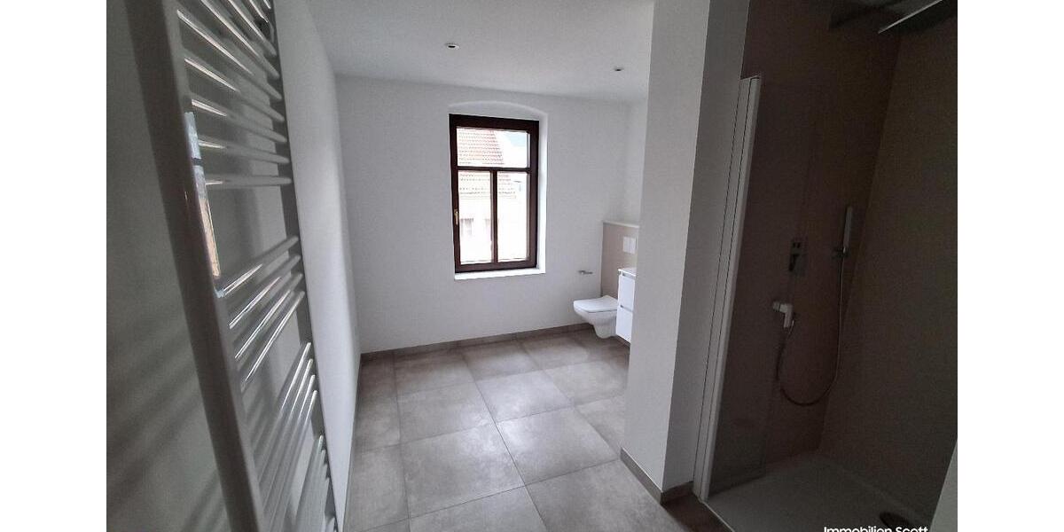 Etagenwohnung Plauen Bahnhofsvorstadt - 3 Zimmer, 103 m&sup2;, 1.110&euro; | Angebot:23511297