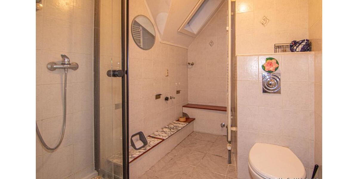 Etagenwohnung Selb - 5 Zimmer, 117 m&sup2;, 1.090&euro; | Angebot:23632243