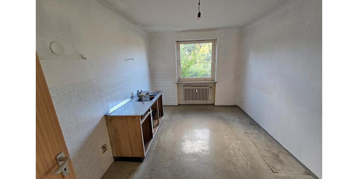Erdgeschoßwohnung Rehau - 4 Zimmer, 127 m&sup2;, 175.000&euro; | Angebot:25963257