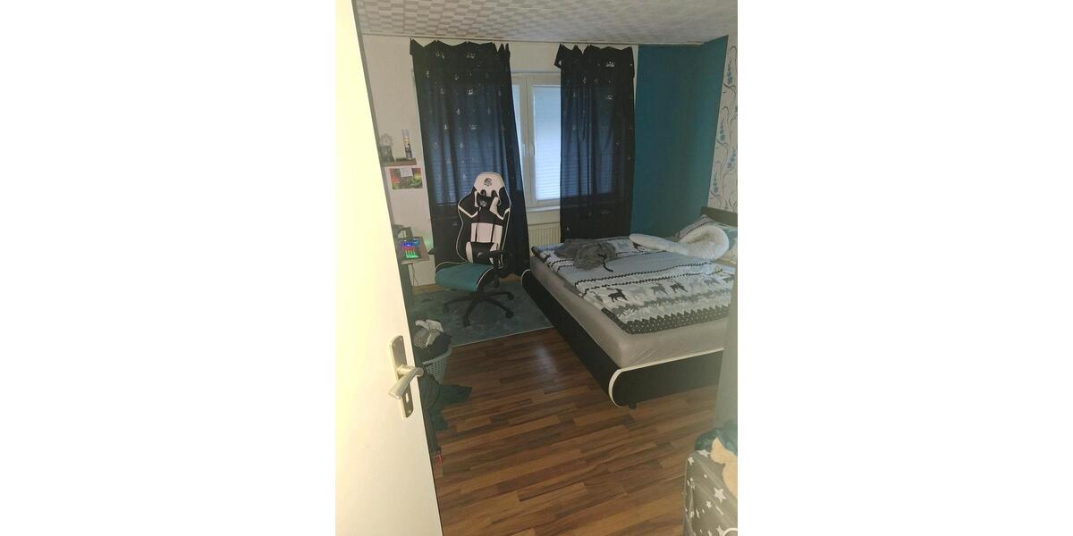 Erdgeschoßwohnung Selb - 3 Zimmer, 70 m&sup2;, 650&euro; | Angebot:25840257