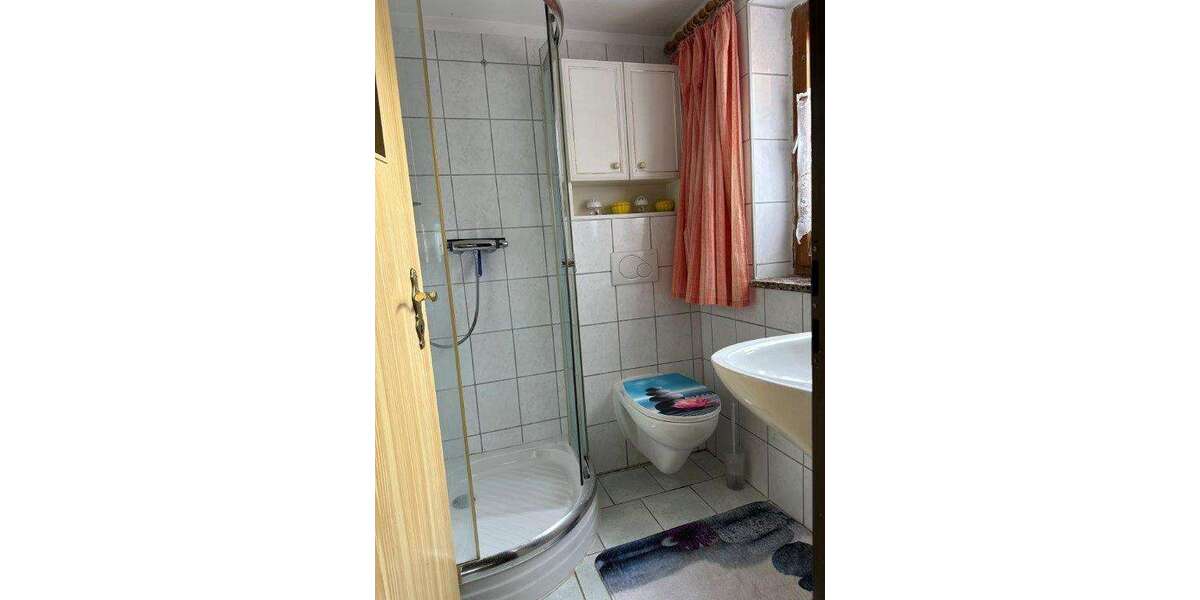 Schönes Einfamilienhaus mit Wintergarten, Salzwasserpool, Blockheizkraftwerk usw. - Einfamilienhaus Saalburg-Ebersdorf Ebersdorf | Angebot:23713363