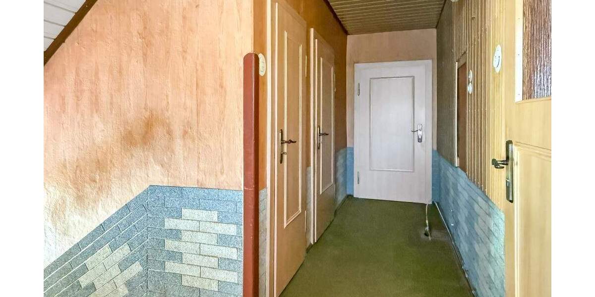 Einfamilienhaus Rosenthal am Rennsteig - 8 Zimmer, 144 m&sup2;, 69.900&euro; | Angebot:25742923