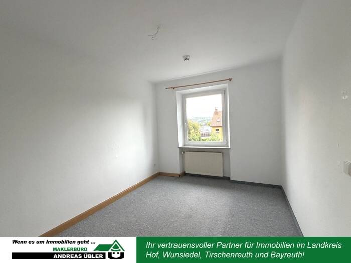 Etagenwohnung Selb - 3 Zimmer, 74 m&sup2;, 490&euro; | Angebot:25728627