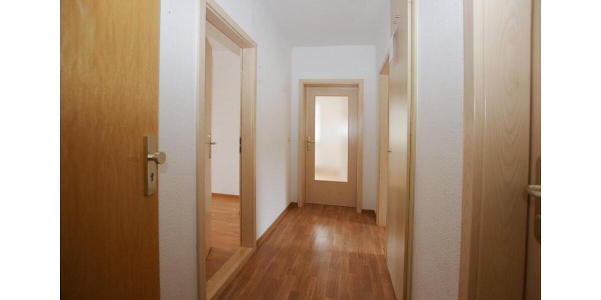 Etagenwohnung Plauen Bahnhofsvorstadt - 3 Zimmer, 58 m&sup2;, 301&euro; | Angebot:25869657
