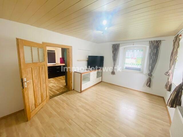 Einfamilienhaus Helmbrechts / Burkersreuth Helmbrechts - 6 Zimmer, 140 m&sup2;, 205.000&euro; | Angebot:25715448