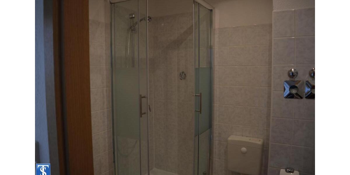 Etagenwohnung Plauen Bahnhofsvorstadt - 6 Zimmer, 132 m&sup2;, 700&euro; | Angebot:24212647