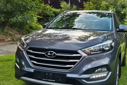 Hyundai TUCSON 166.731 km 12.689 &euro; Röslau 95195