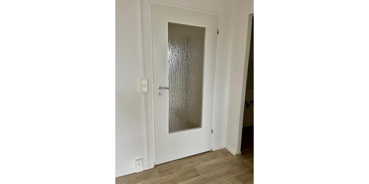 Etagenwohnung Oelsnitz (Vogtland) - 3 Zimmer, 56 m&sup2;, 308&euro; | Angebot:25810332