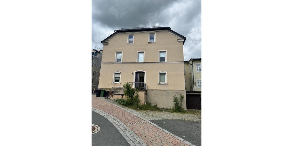 Mehrfamilienhaus, Wohnhaus Helmbrechts - 12 Zimmer, 650 m&sup2;, 189.000&euro; | Angebot:25999545