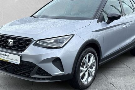 Seat Arona 13.976 km 18.490 &euro; Hof 95030