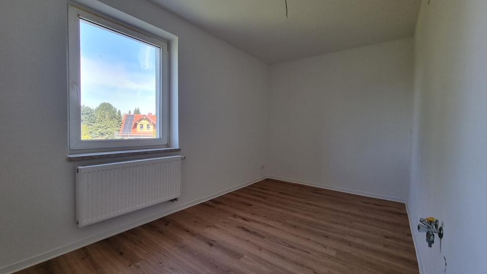 Etagenwohnung Schleiz - 2 Zimmer, 58 m&sup2;, 460&euro; | Angebot:25975043