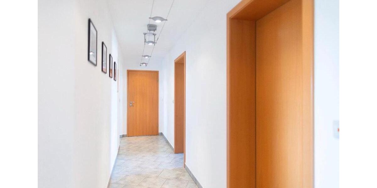 Mehrfamilienhaus, Wohnhaus Stammbach - 11 Zimmer, 260 m&sup2;, 1.250.000&euro; | Angebot:24284594