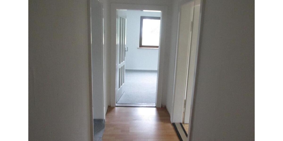 Dachgeschoßwohnung Issigau - 6 Zimmer, 100 m&sup2;, 465&euro; | Angebot:25218956