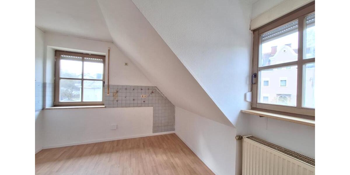 Etagenwohnung Hof Neuhof - 3 Zimmer, 80 m&sup2;, 600&euro; | Angebot:25804394