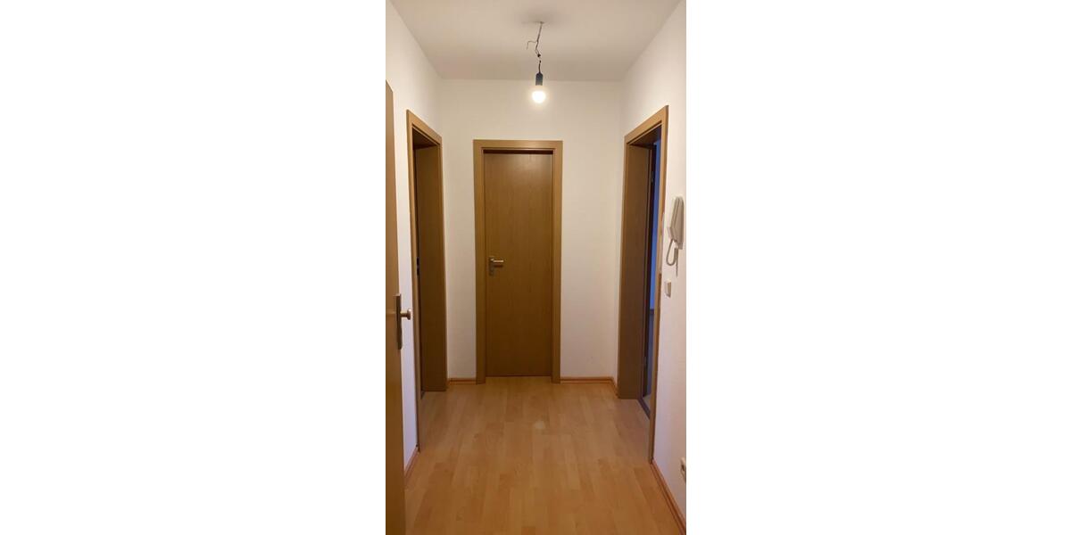 Etagenwohnung Plauen Bahnhofsvorstadt - 2 Zimmer, 62 m&sup2;, 255&euro; | Angebot:9031956