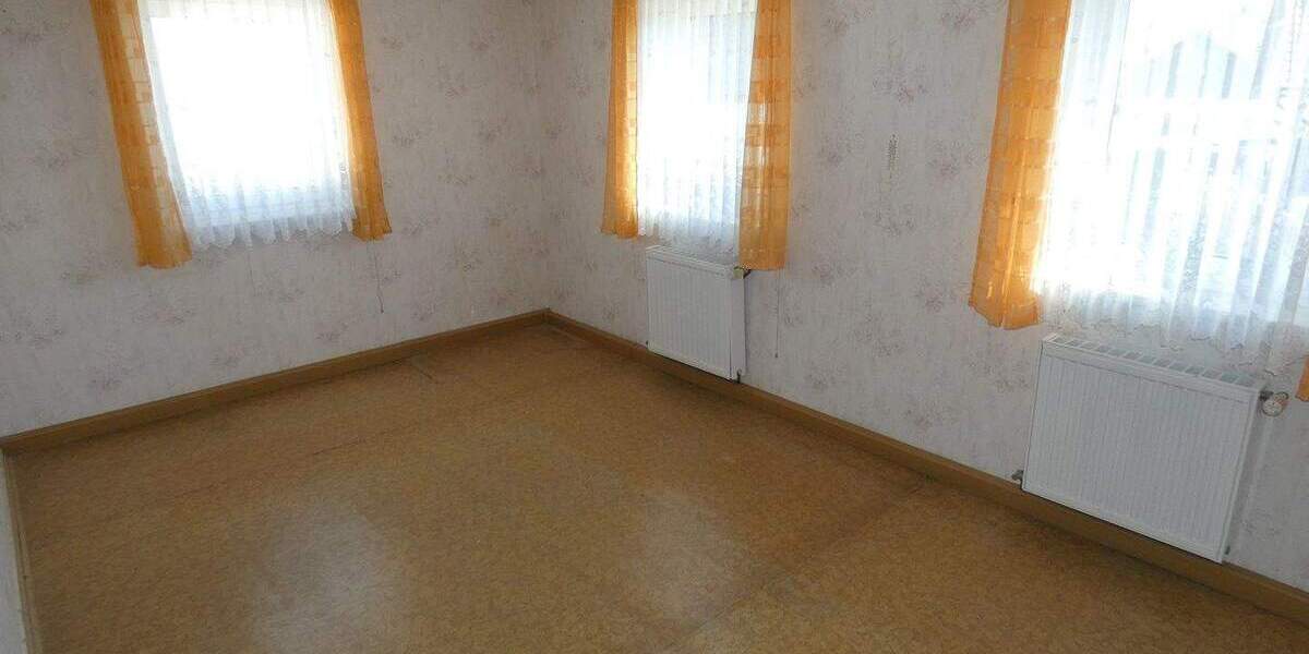 Einfamilienhaus Saalburg-Ebersdorf Schönbrunn - 9 Zimmer, 188 m&sup2;, 95.000&euro; | Angebot:25731037