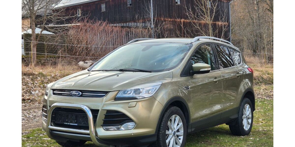 Ford Kuga 59.848 km 11.889 &euro; Röslau 95195