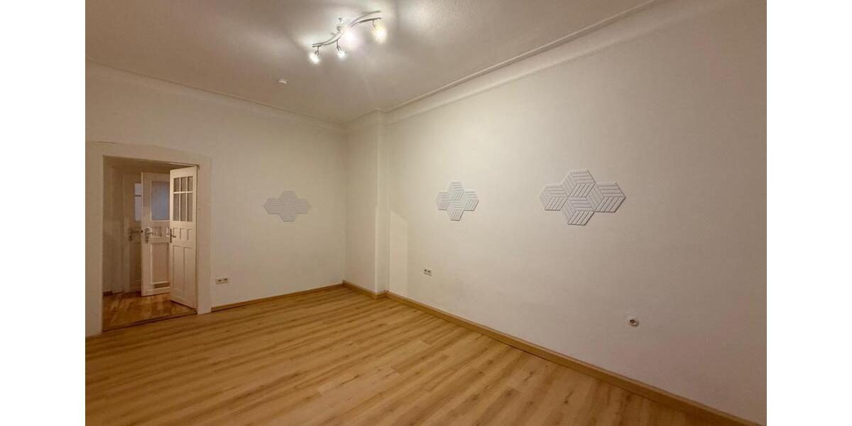 Etagenwohnung Hof Altstadt - 5 Zimmer, 131 m&sup2;, 795&euro; | Angebot:25292583