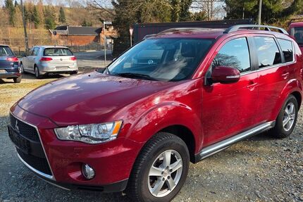 Mitsubishi Outlander 76.000 km 9.500 &euro; Plauen 08529