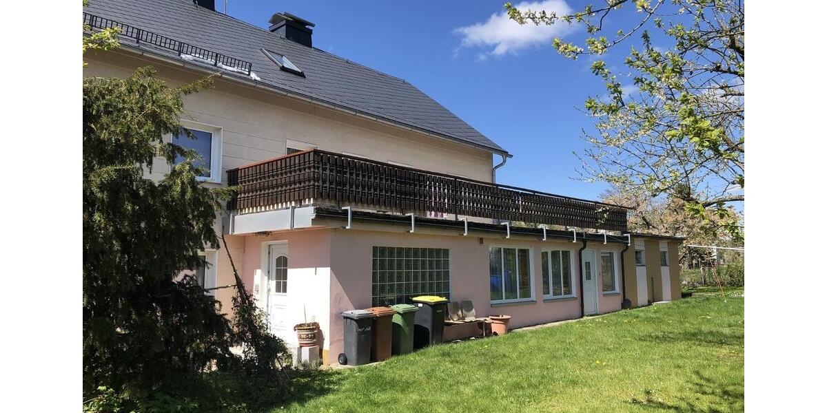 Einfamilienhaus Leupoldsgrün - 8 Zimmer, 320 m&sup2;, 350.000&euro; | Angebot:19976686