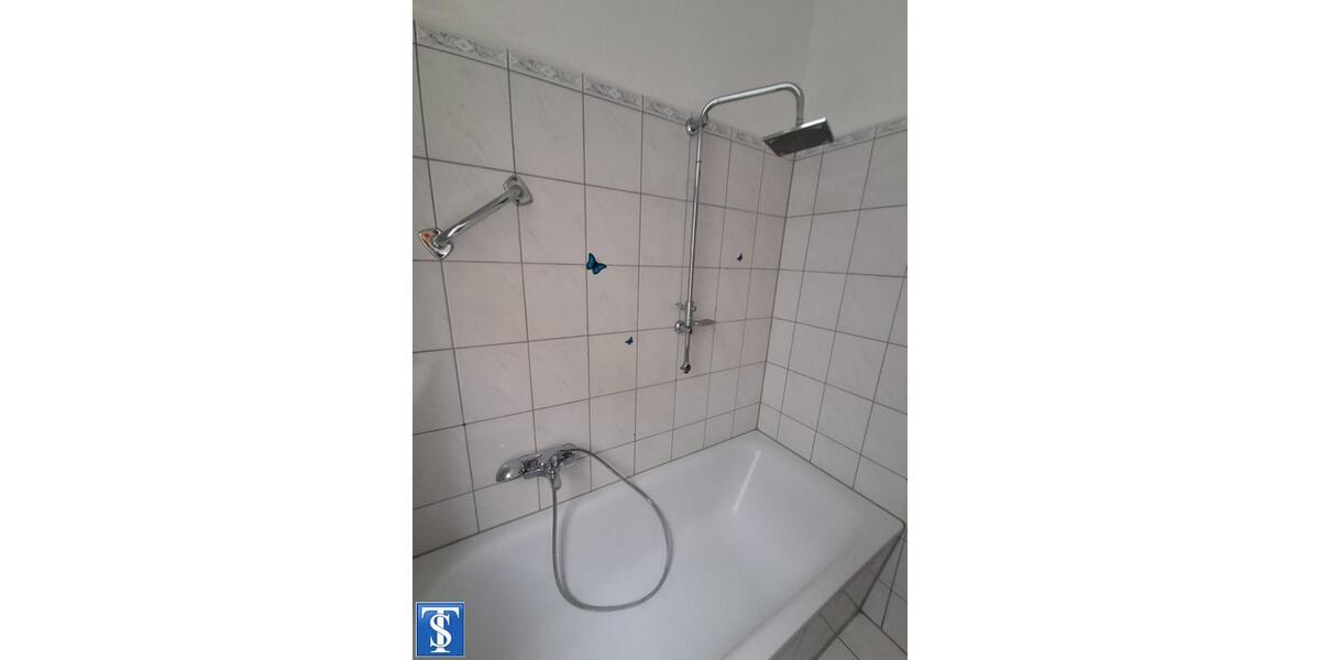 Etagenwohnung Plauen Bahnhofsvorstadt - 2 Zimmer, 33 m&sup2;, 170&euro; | Angebot:24567663