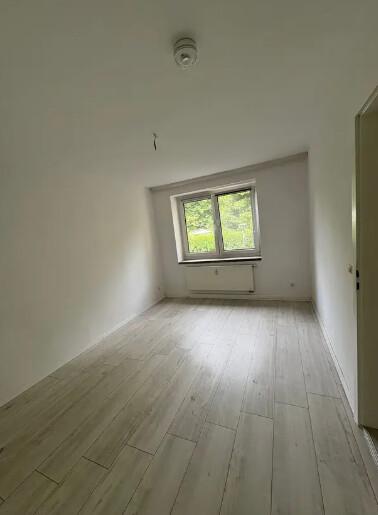 Etagenwohnung Plauen Bahnhofsvorstadt - 2 Zimmer, 49 m&sup2;, 220&euro; | Angebot:25840674