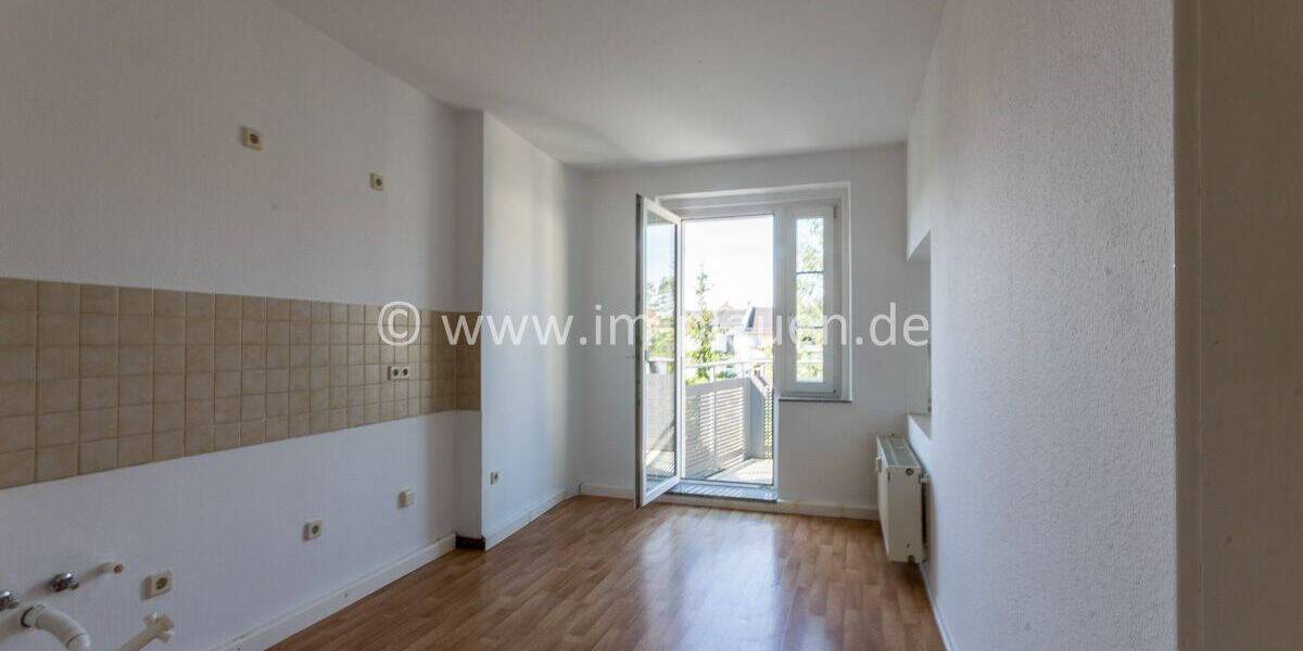 Etagenwohnung Plauen Haselbrunn - 3 Zimmer, 76 m&sup2;, 345&euro; | Angebot:25694429