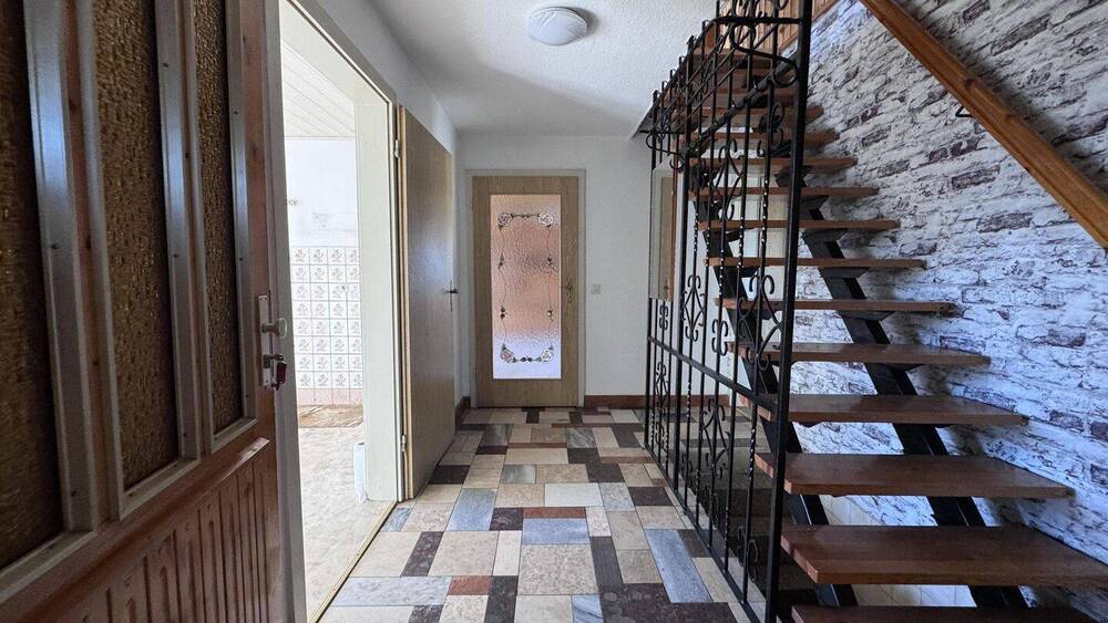 Bauernhaus, Landhaus Langenbach Langenbach - 4 Zimmer, 130 m&sup2;, 95.000&euro; | Angebot:25662116