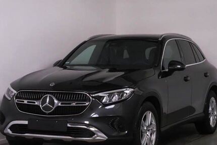 Mercedes-Benz GLC 200 12.158 km 51.950 &euro; Münchberg 95213