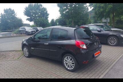 Renault Clio 78.000 km 2.600 &euro; Feilitzsch 95183