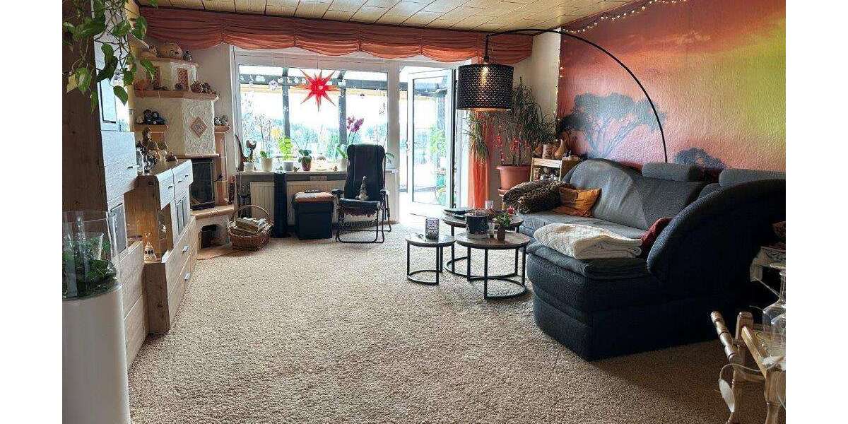 Schönes Einfamilienhaus mit Wintergarten, Salzwasserpool, Blockheizkraftwerk usw. - Einfamilienhaus Saalburg-Ebersdorf Ebersdorf | Angebot:23713363