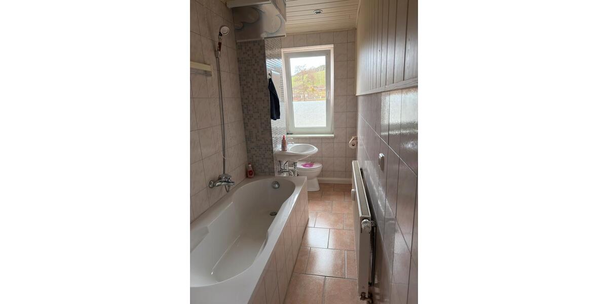 Etagenwohnung Markneukirchen - 3 Zimmer, 57 m&sup2;, 290&euro; | Angebot:25999926