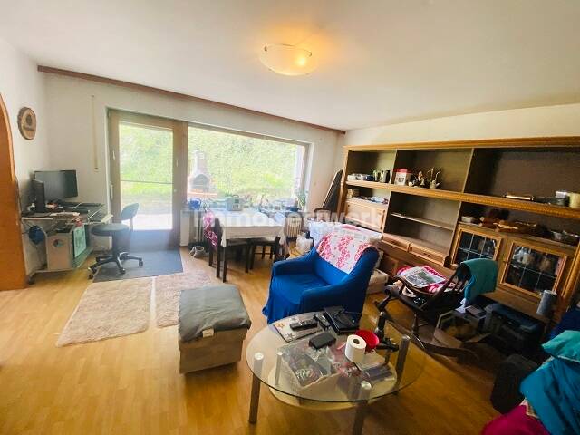 Einfamilienhaus Schwarzenbach am Wald / Meierhof Meierhof - 8 Zimmer, 240 m&sup2;, 210.000&euro; | Angebot:25824296