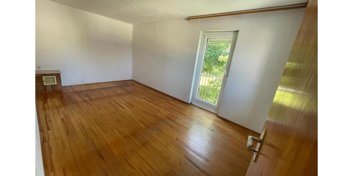 Einfamilienhaus Schauenstein - 9 Zimmer, 140 m&sup2;, 135.000&euro; | Angebot:24622090