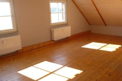 Wohnung Münchberg - 3 Zimmer, 66 m&sup2;, 400&euro; | Angebot:25080720