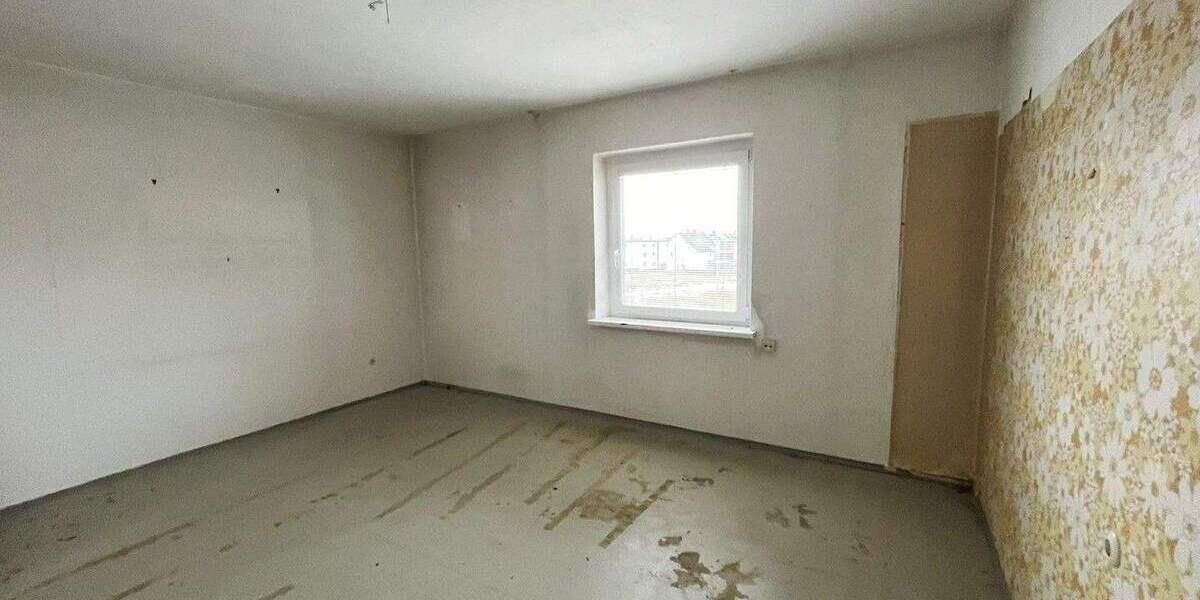 Mehrfamilienhaus, Wohnhaus Selb - 1 Zimmer, 272 m&sup2;, 139.000&euro; | Angebot:25768815