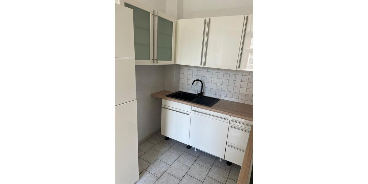 Etagenwohnung Plauen Bahnhofsvorstadt - 4 Zimmer, 103 m&sup2;, 88.500&euro; | Angebot:25058296