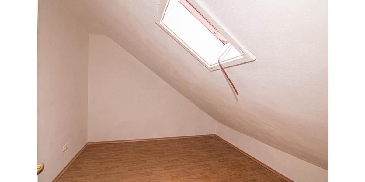 Reihenhaus Selb - 5 Zimmer, 125 m&sup2;, 960&euro; | Angebot:25975020