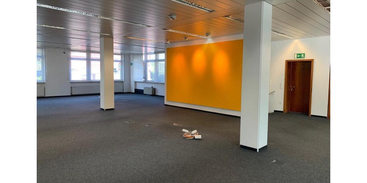 Gewerbeobjekt Selbitz - 1.800&euro; | Angebot:24810951